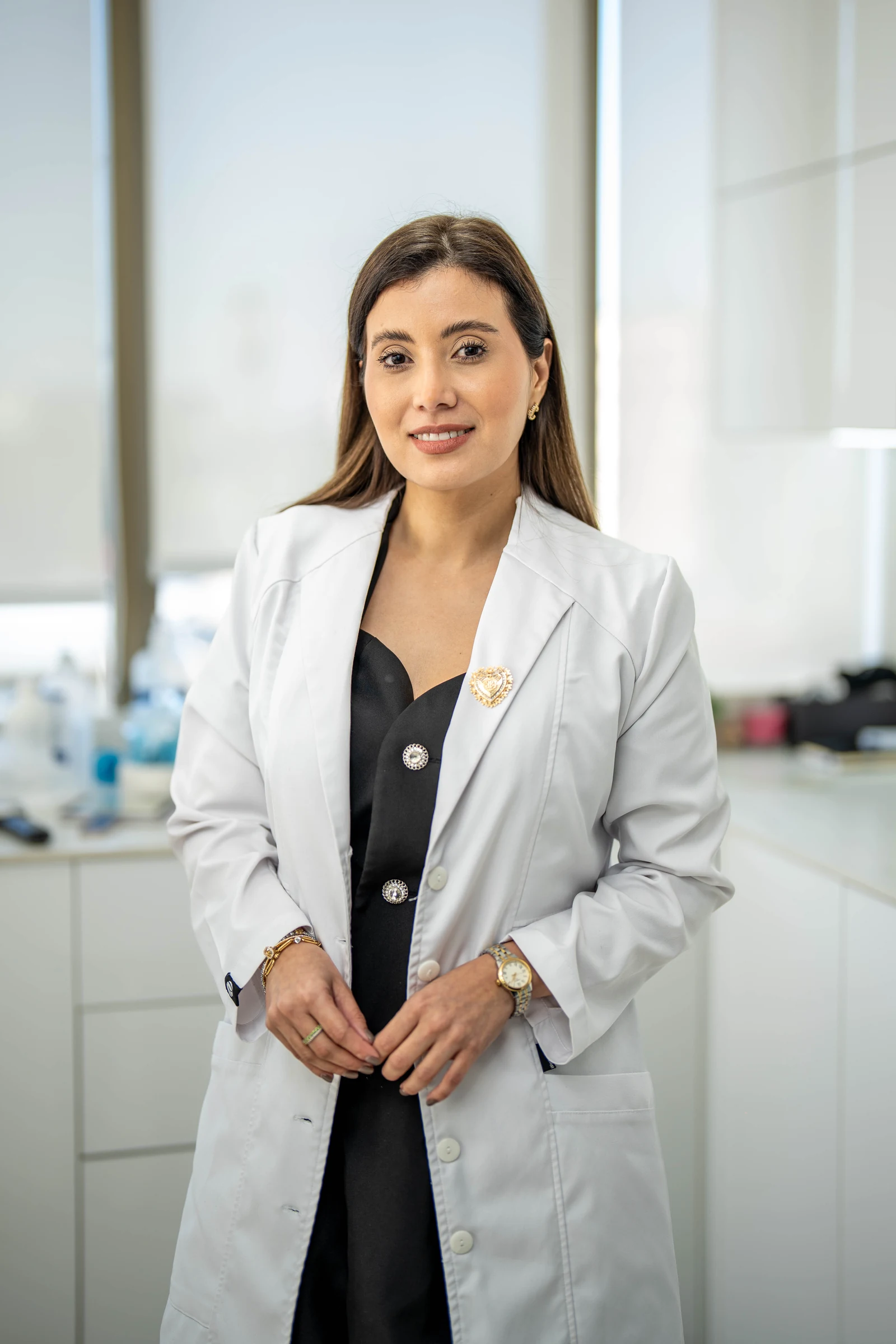 Dra. Sorangel Lugo Mosquera, Dermatología de Adultos y Niños en Clínica CIALO, Los Ángeles