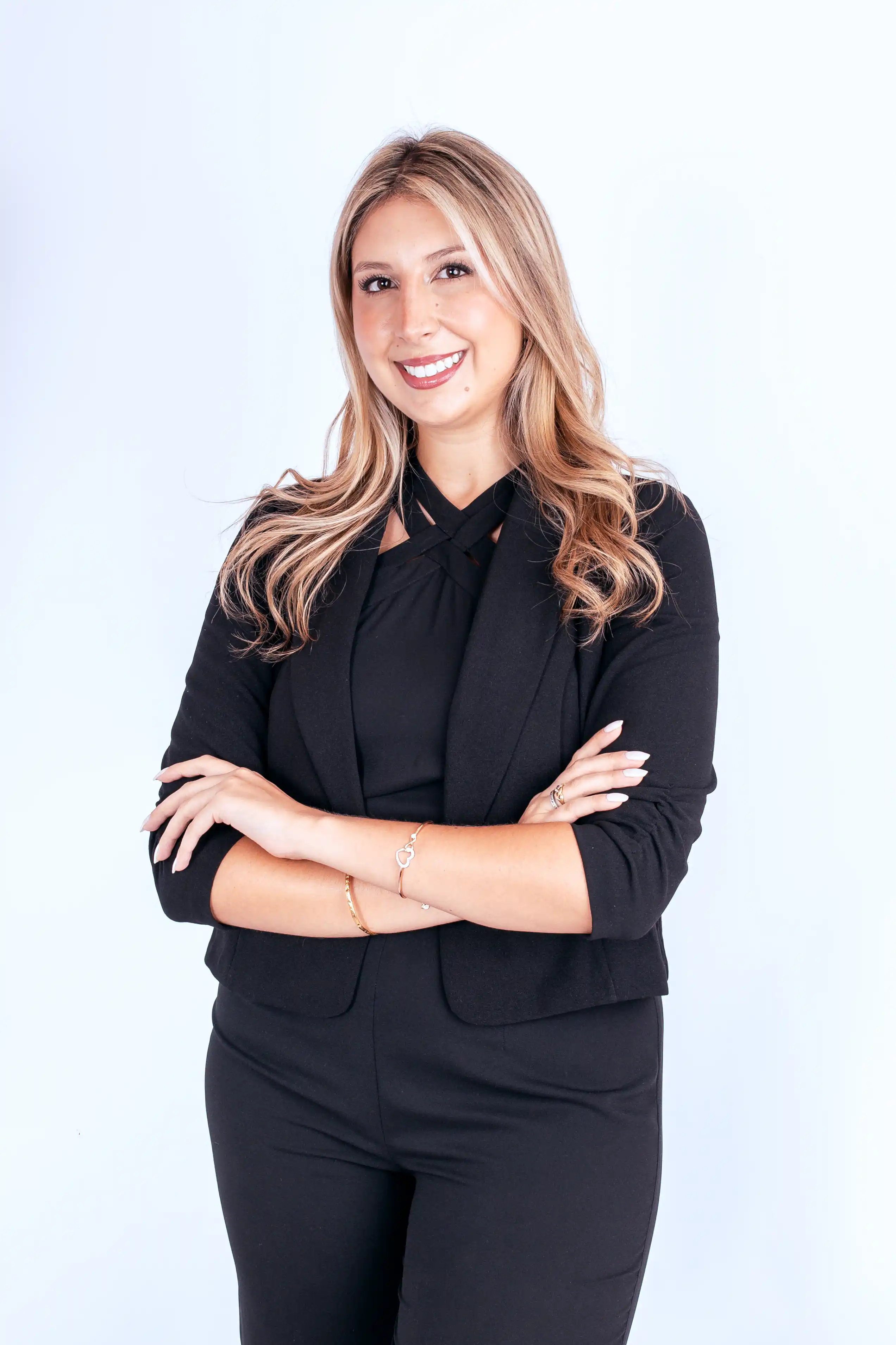 Stefania Kuncar Ferrón, Matrona & Licenciada en Obstetricia en Clínica CIALO, Los Ángeles